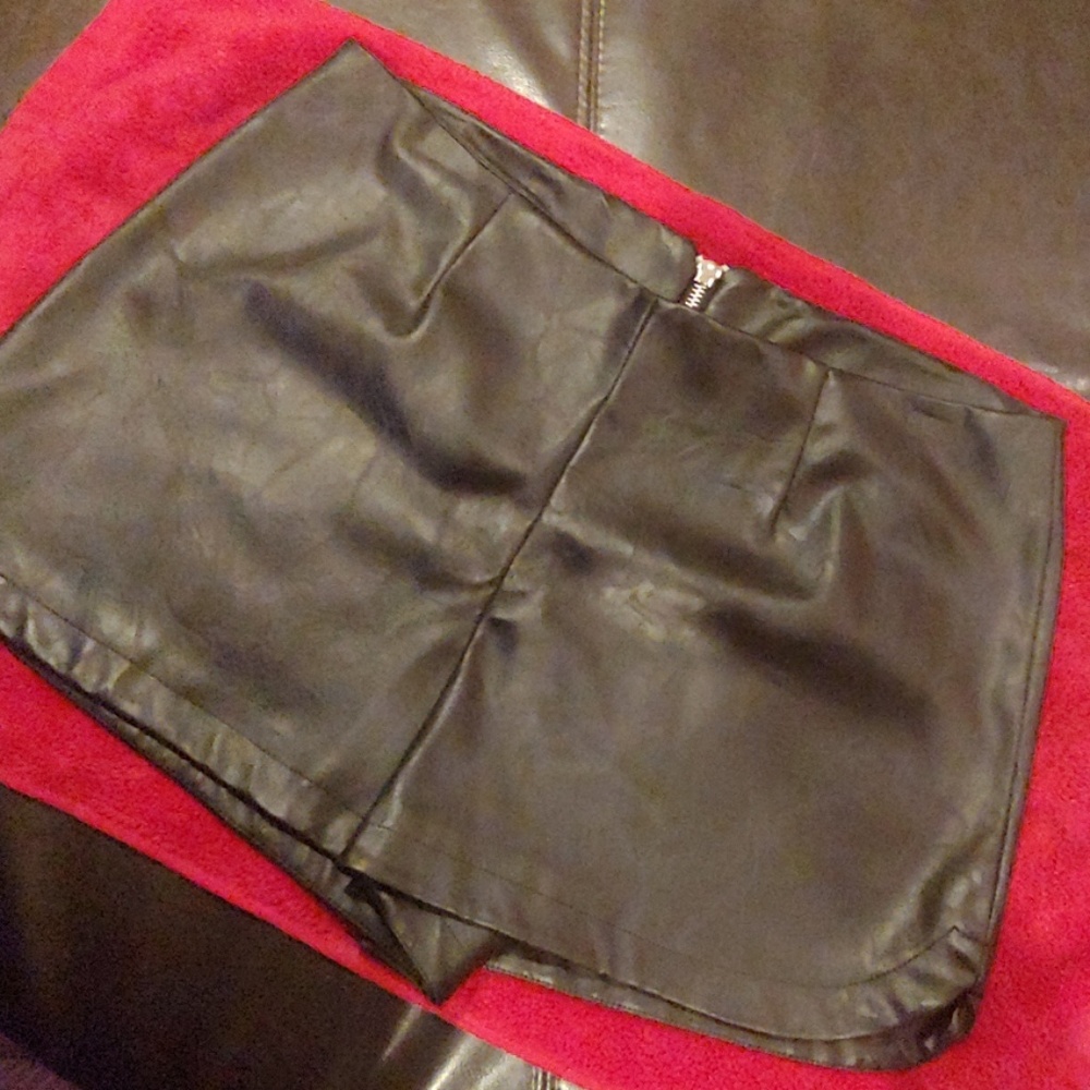 Fredericks of Hollywood shorts